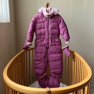 Deux par deux pink-purple snow suit, with detachable gloves, neck, boot covers